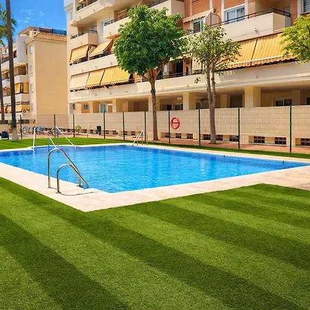 Wintowinrentals Terrace, Pool, Parking In Cala Del Moral Apartmán